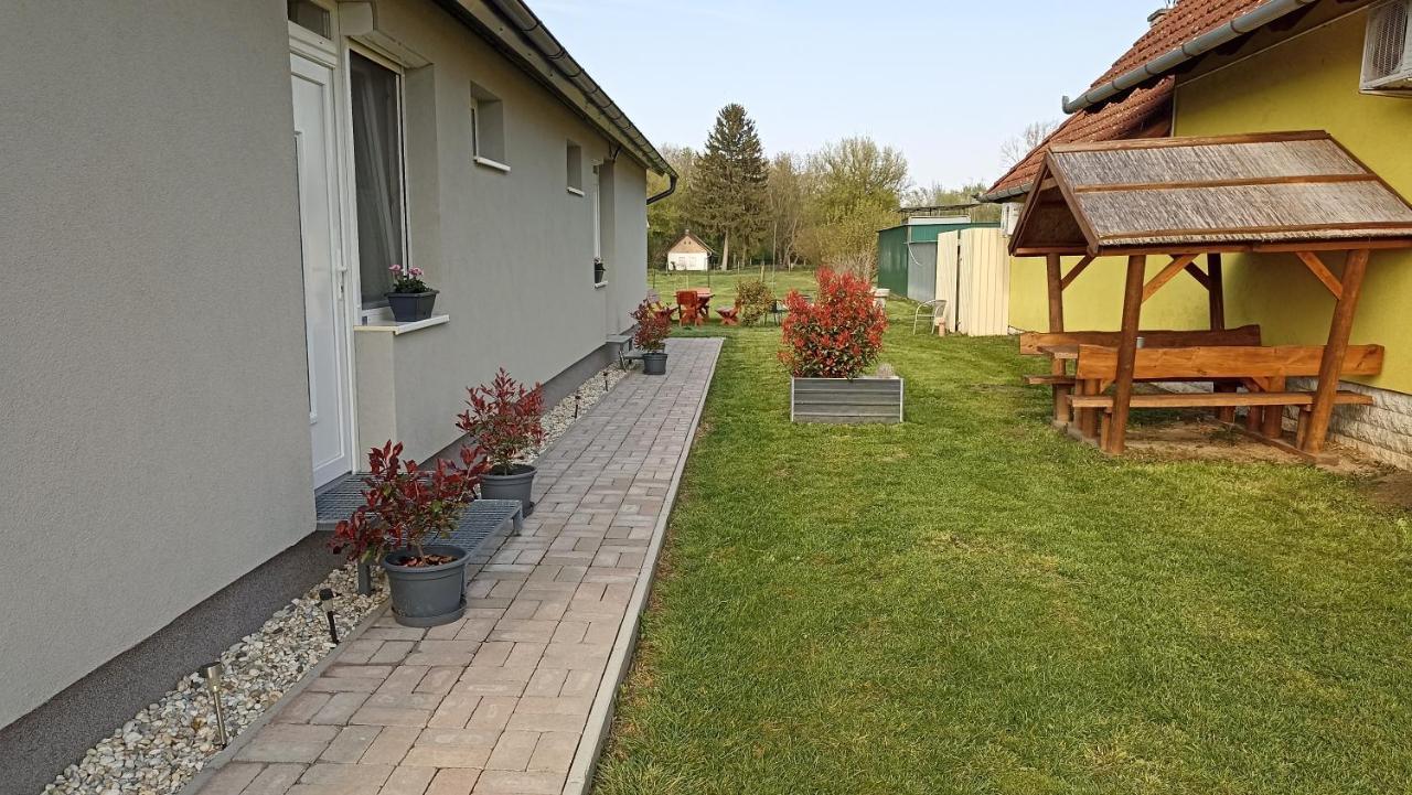 Sueni Apartman Ordacsehi Exteriör bild