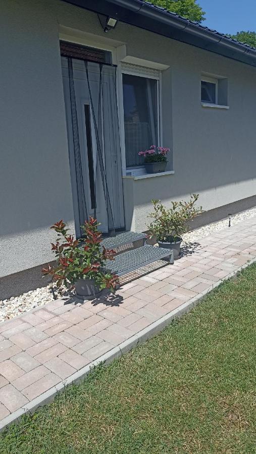 Sueni Apartman Ordacsehi Exteriör bild