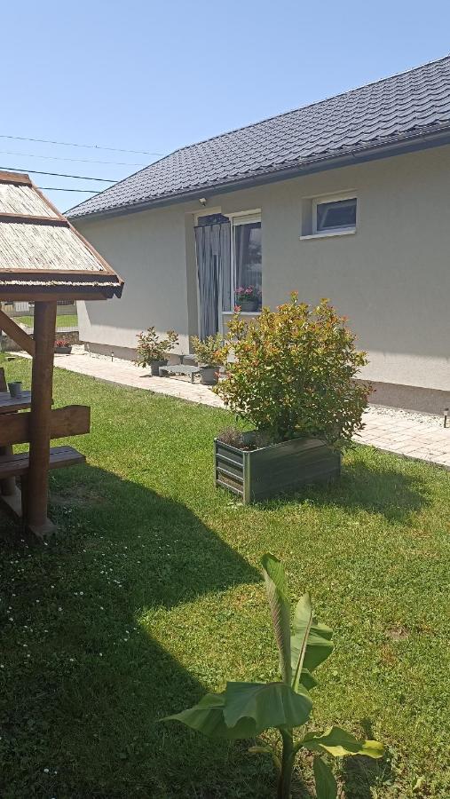 Sueni Apartman Ordacsehi Exteriör bild